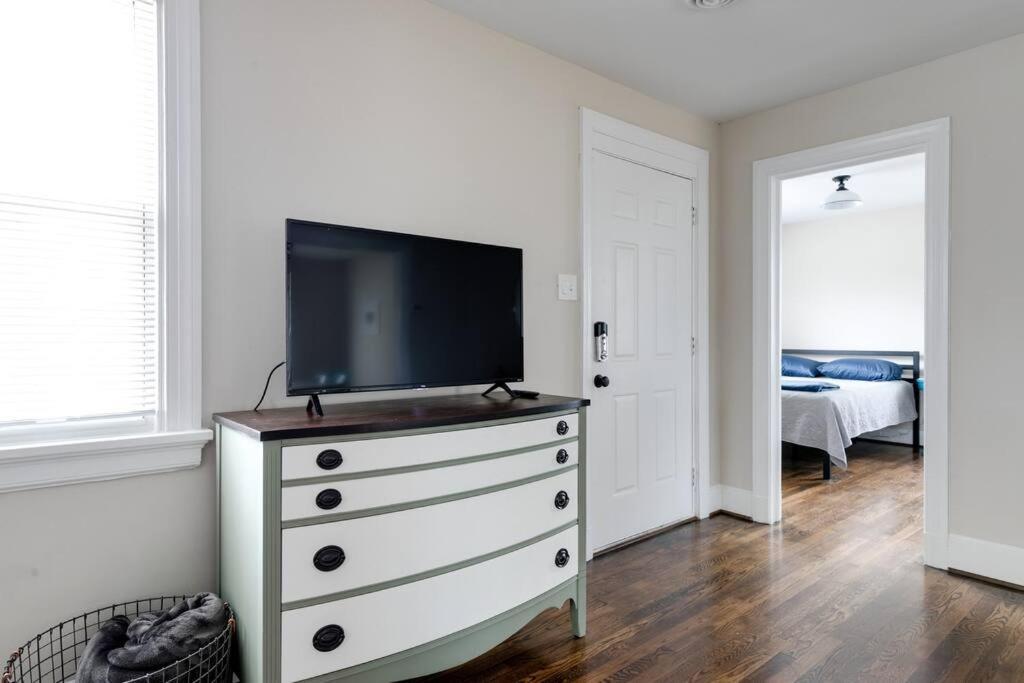 Rva Cottage Cozy & Spacious Near Downtown リッチモンド エクステリア 写真
